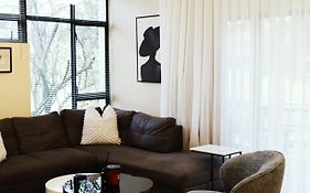 Self Checkin -Cozy & Stylish 2-Bedroom Apartment In Jackal Creek
